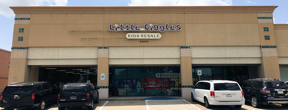 Little Giggles REsale Store Located in Arlington, Texas